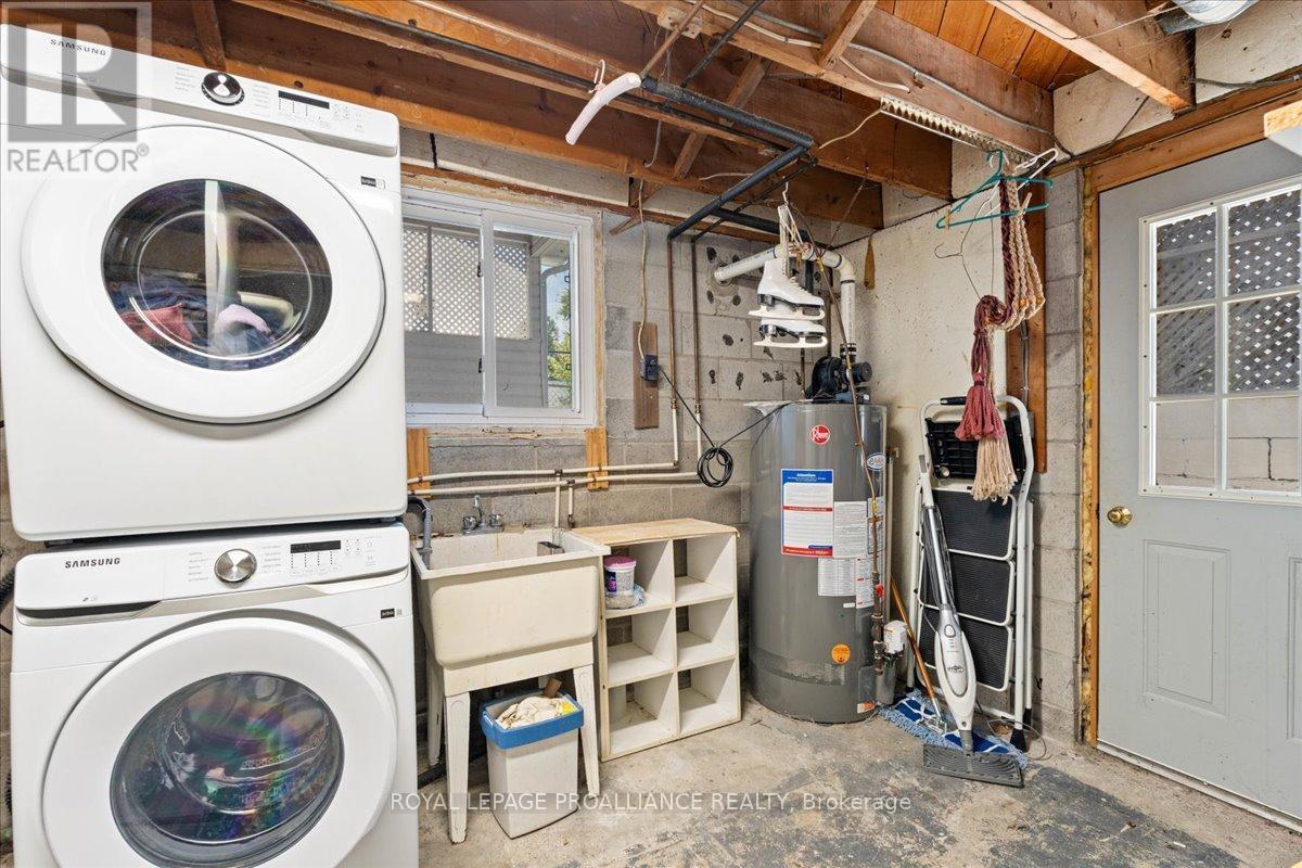 106 Lemoine Street, Belleville, Ontario  K8P 4H1 - Photo 27 - X12449312