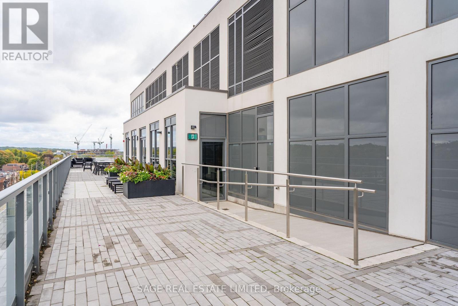 404 - 1331 Queen Street E, Toronto, Ontario  M4L 0B1 - Photo 19 - E12449070