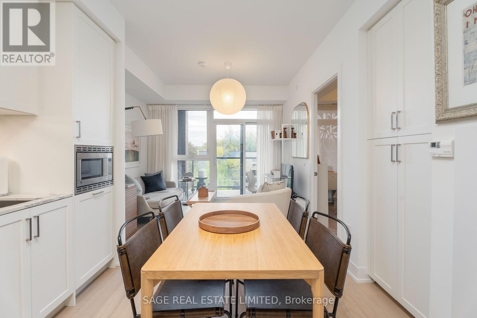 404 - 1331 Queen Street E, Toronto, Ontario  M4L 0B1 - Photo 2 - E12449070