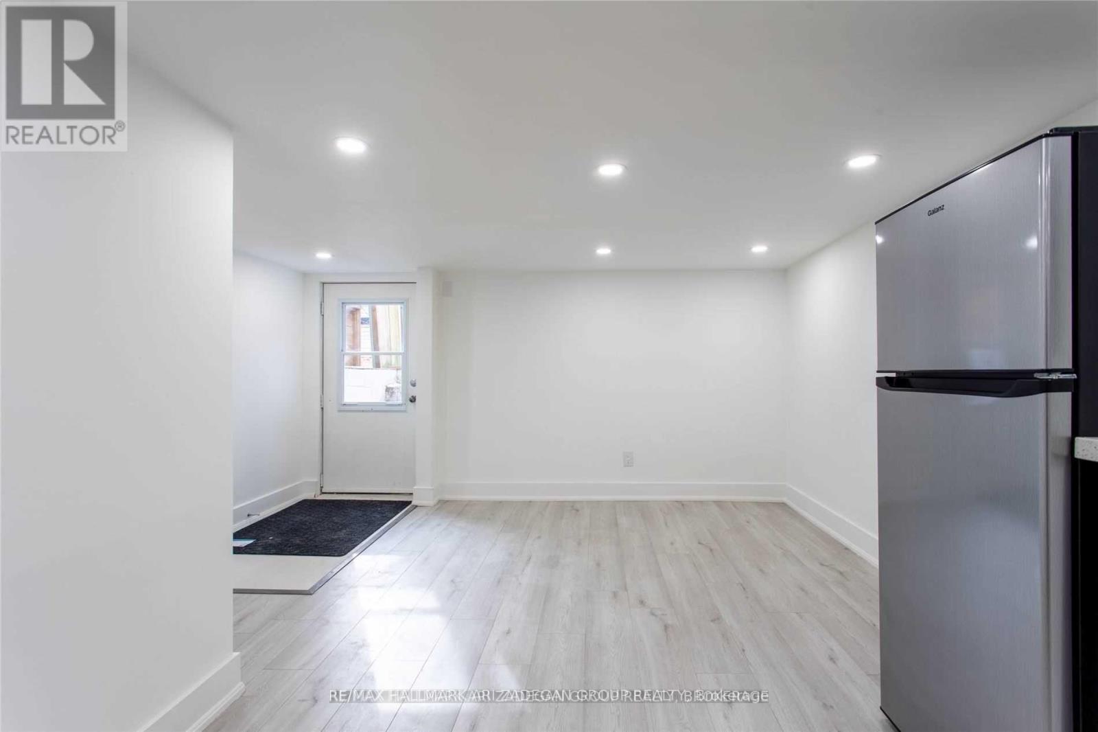 Lowe Fl - 138 Booth Avenue, Toronto, Ontario  M4M 2M4 - Photo 13 - E12449077