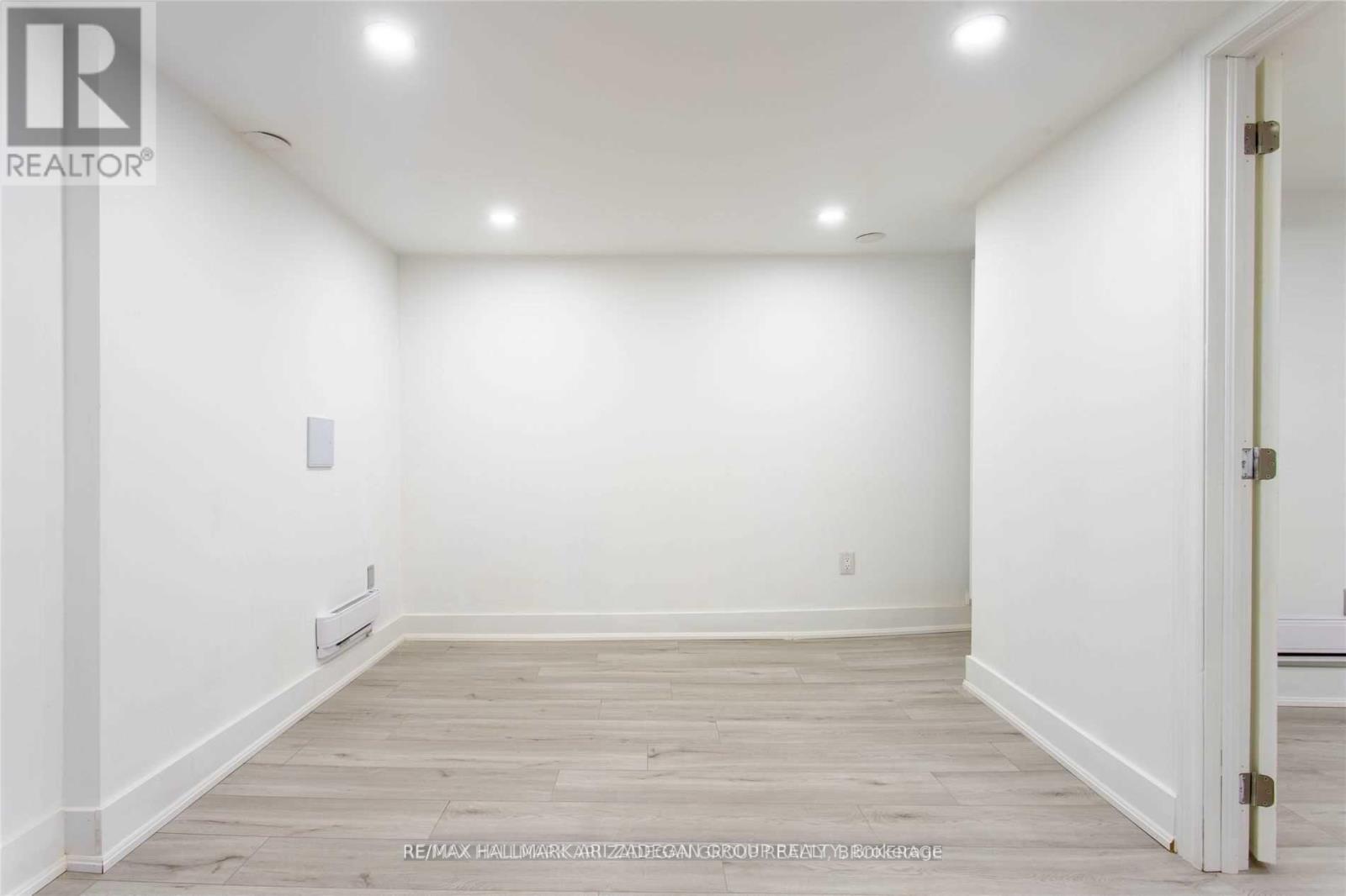 Lowe Fl - 138 Booth Avenue, Toronto, Ontario  M4M 2M4 - Photo 4 - E12449077