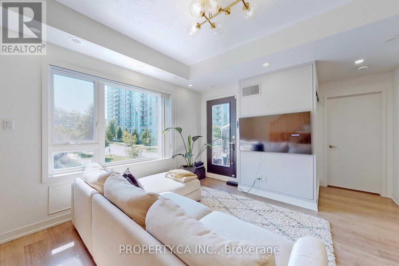 Th-2 - 60 Orchid Place, Toronto, Ontario  M1B 2W1 - Photo 9 - E12449094