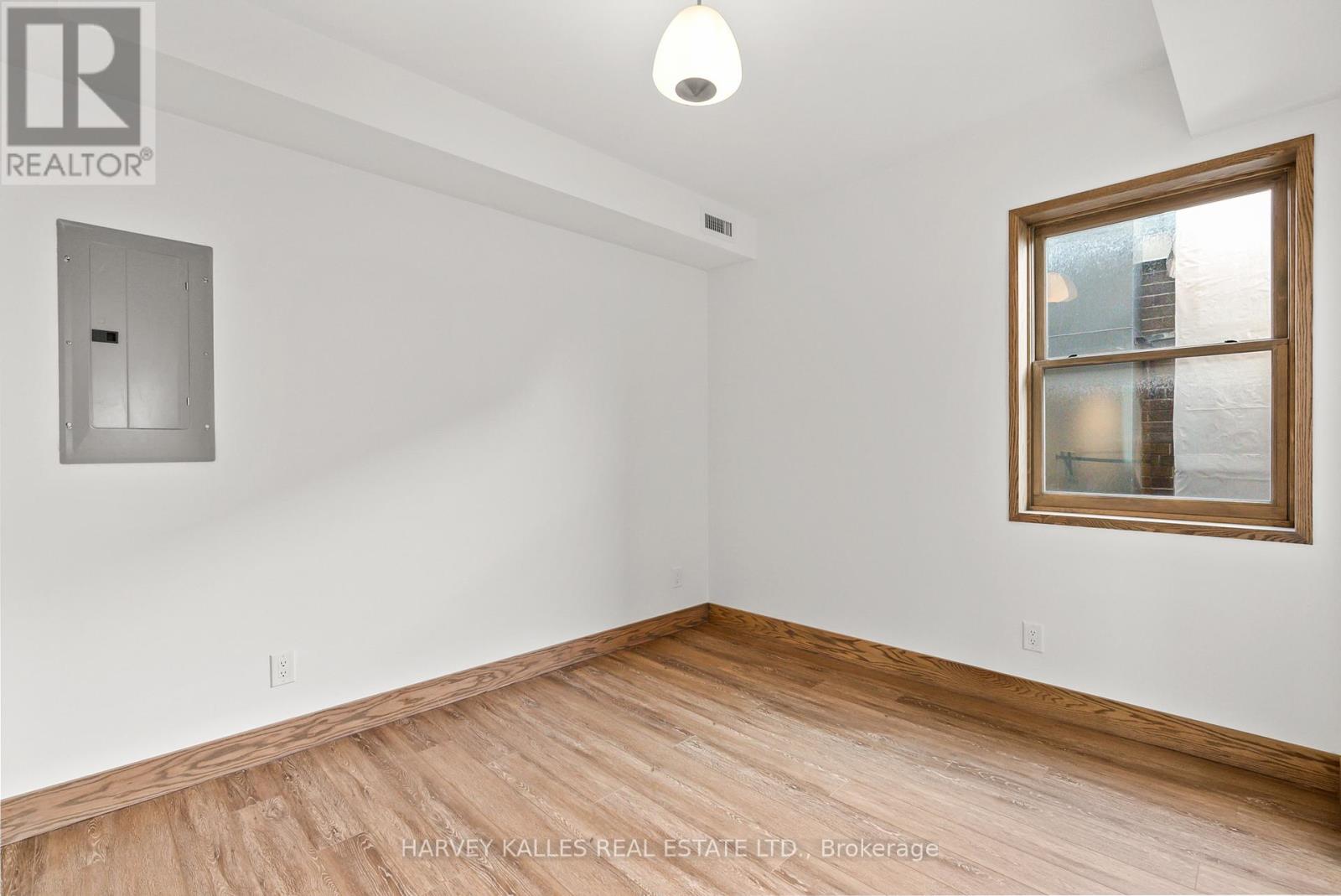2 - 663 Greenwood Avenue, Toronto, Ontario  M4J 4B3 - Photo 22 - E12449147