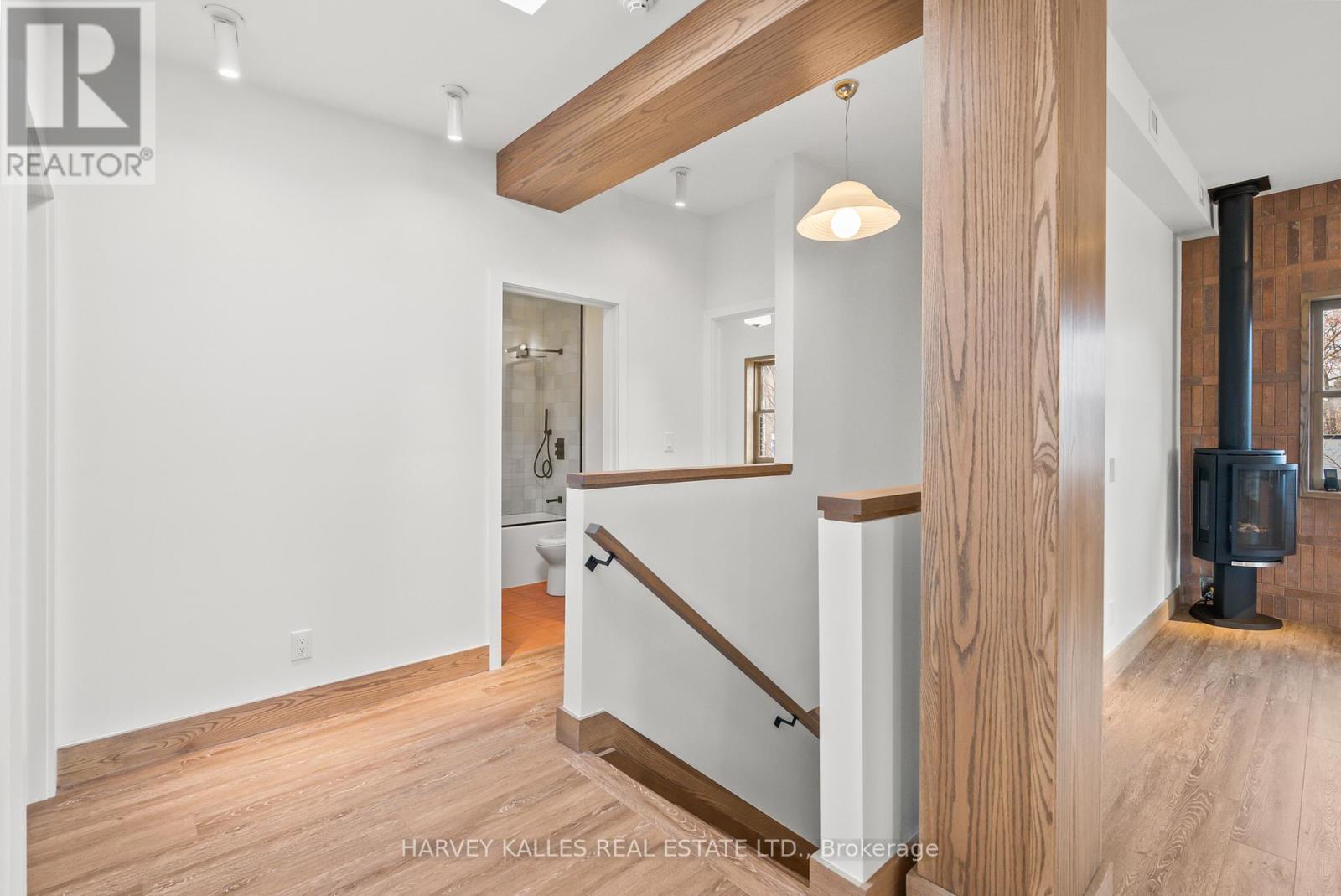 2 - 663 Greenwood Avenue, Toronto, Ontario  M4J 4B3 - Photo 27 - E12449147