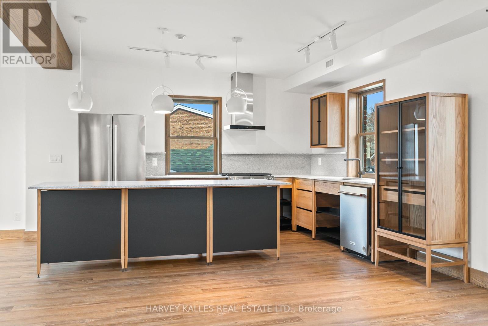 2 - 663 Greenwood Avenue, Toronto, Ontario  M4J 4B3 - Photo 28 - E12449147