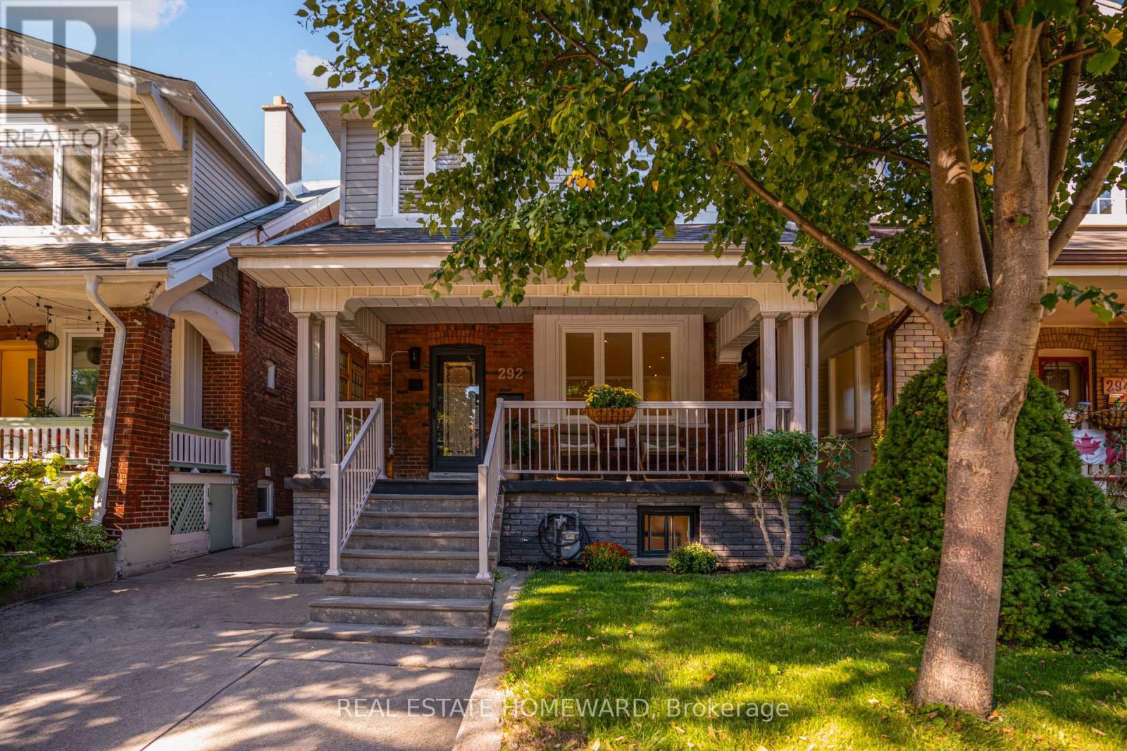 292 GLEBEHOLME BOULEVARD, Toronto, Ontario