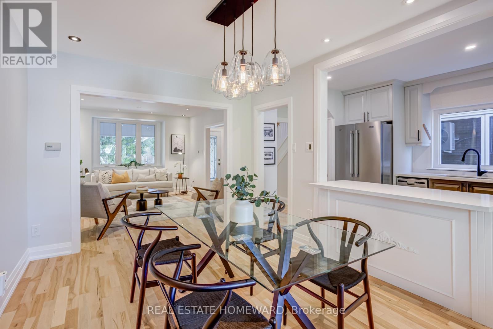 292 Glebeholme Boulevard, Toronto, Ontario  M4J 1T2 - Photo 10 - E12449193