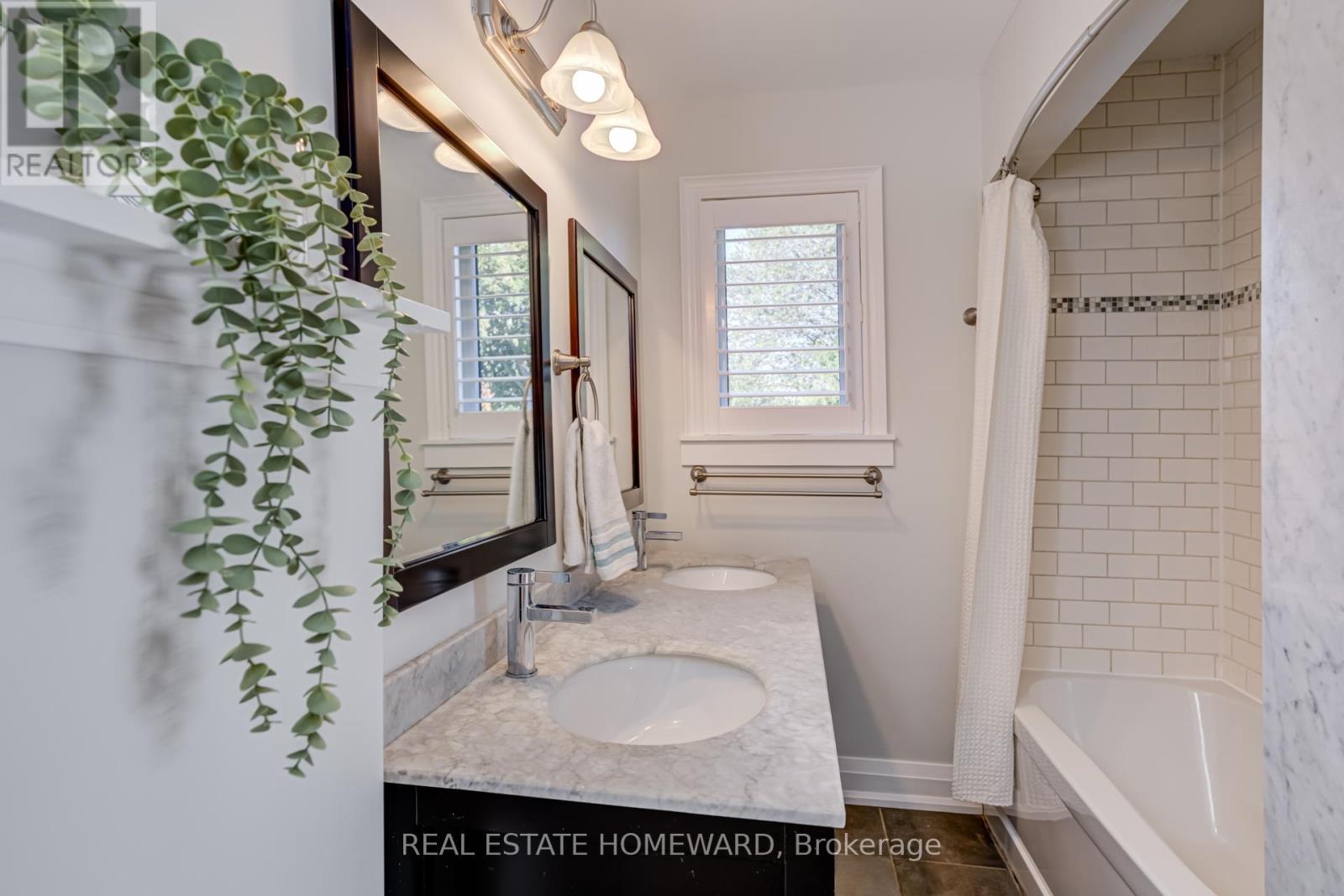 292 Glebeholme Boulevard, Toronto, Ontario  M4J 1T2 - Photo 27 - E12449193