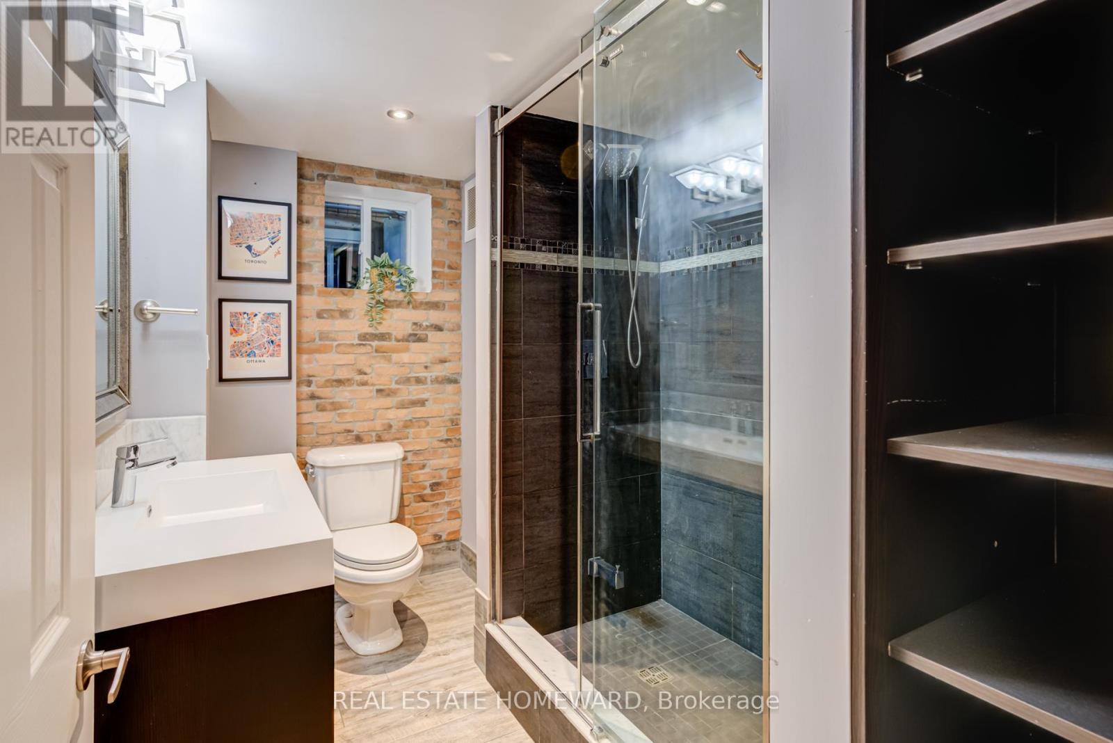 292 Glebeholme Boulevard, Toronto, Ontario  M4J 1T2 - Photo 35 - E12449193