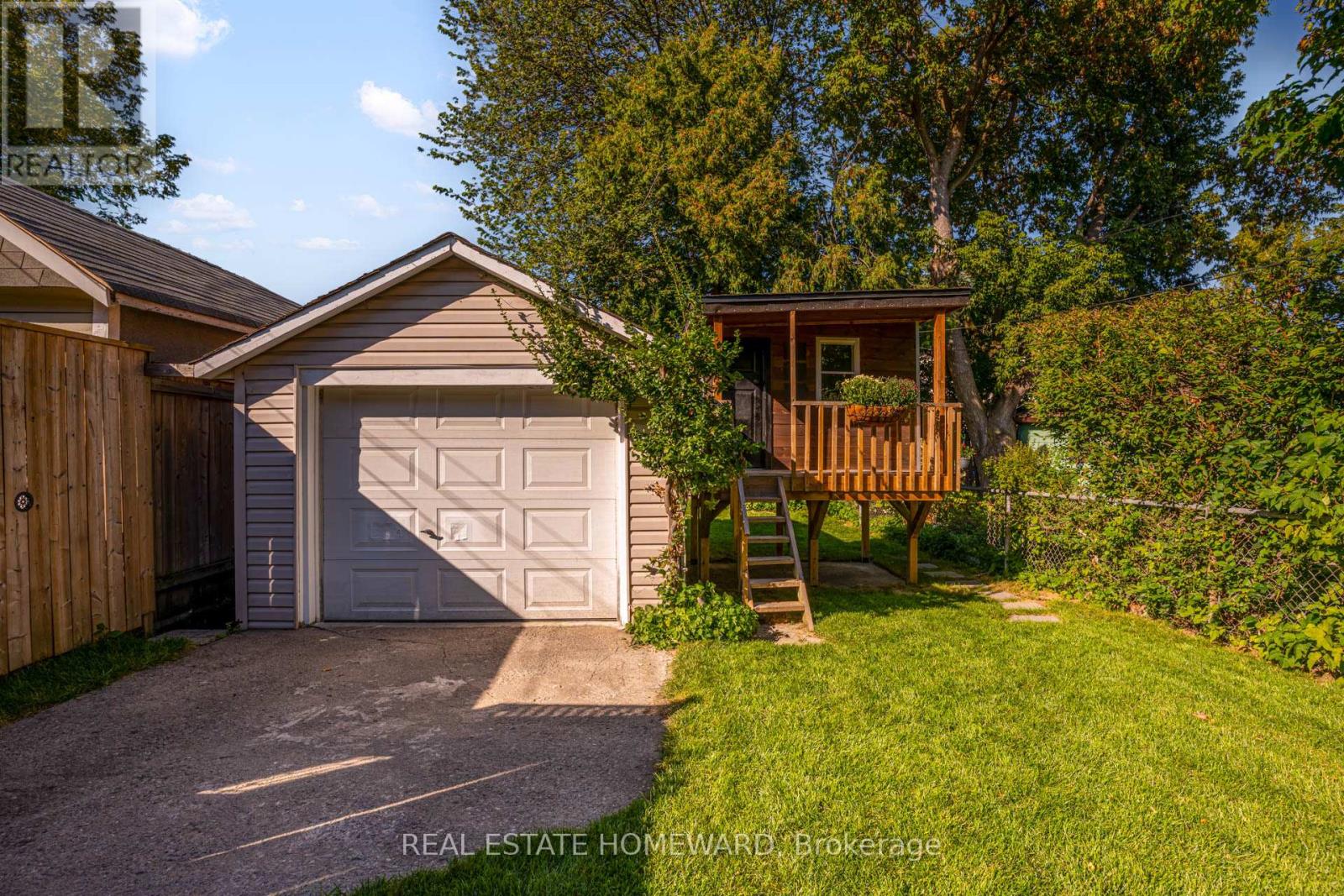 292 Glebeholme Boulevard, Toronto, Ontario  M4J 1T2 - Photo 46 - E12449193
