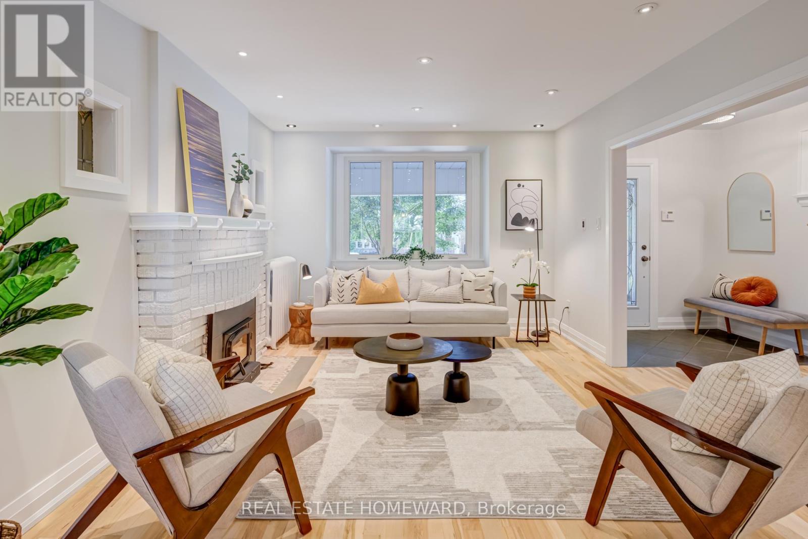 292 Glebeholme Boulevard, Toronto, Ontario  M4J 1T2 - Photo 7 - E12449193