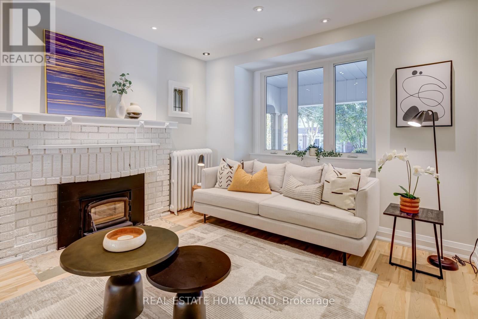 292 Glebeholme Boulevard, Toronto, Ontario  M4J 1T2 - Photo 8 - E12449193