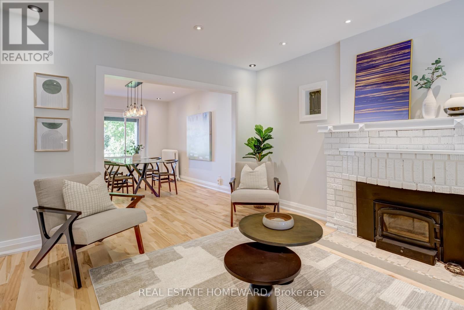 292 Glebeholme Boulevard, Toronto, Ontario  M4J 1T2 - Photo 9 - E12449193