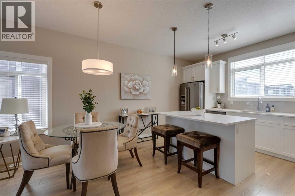 19 Sage Bluff Gate Nw, Calgary, Alberta  T3R 1T5 - Photo 6 - A2250553