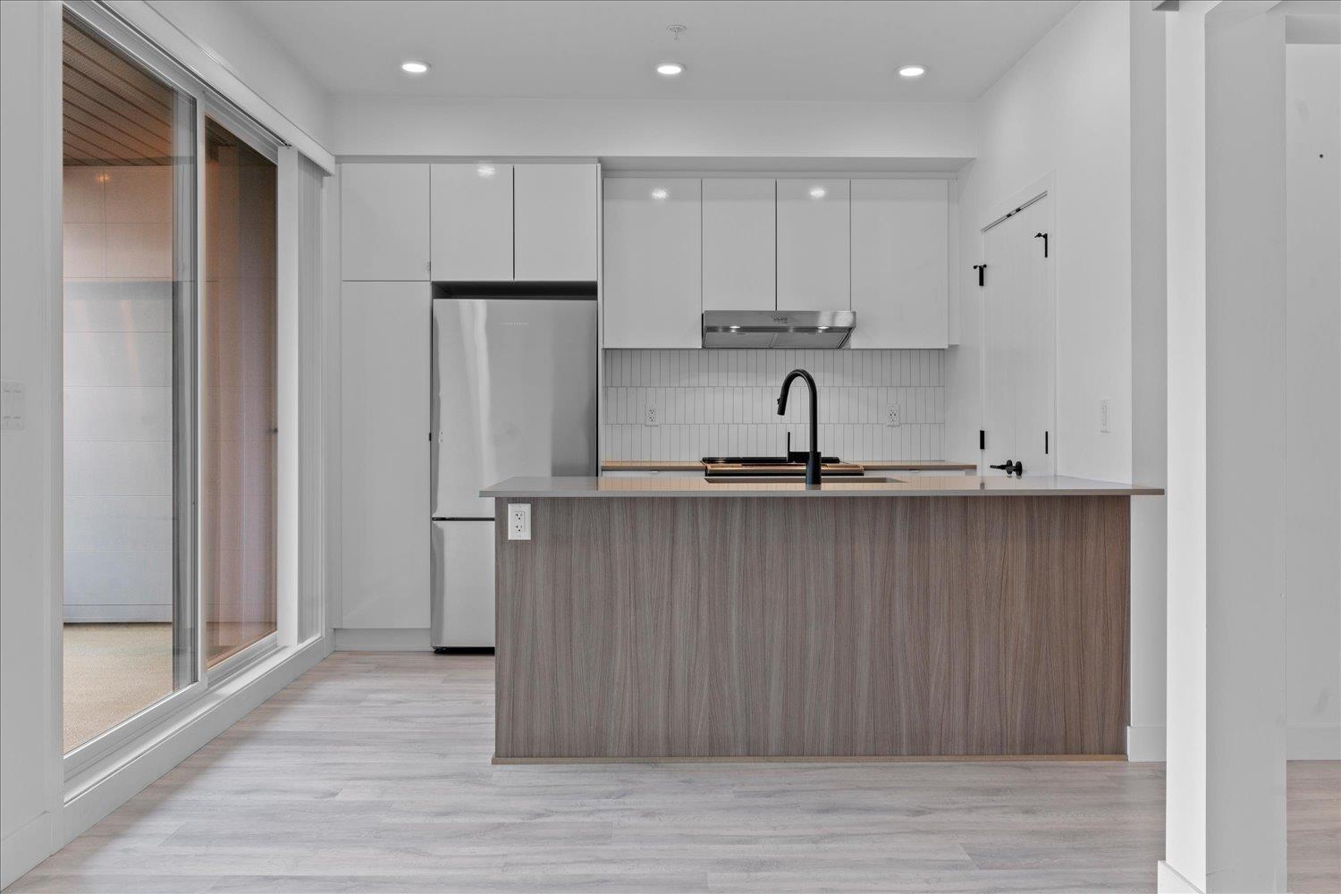 509 32838 Landeau Place, Abbotsford, British Columbia  V2S 6S6 - Photo 9 - R3046802