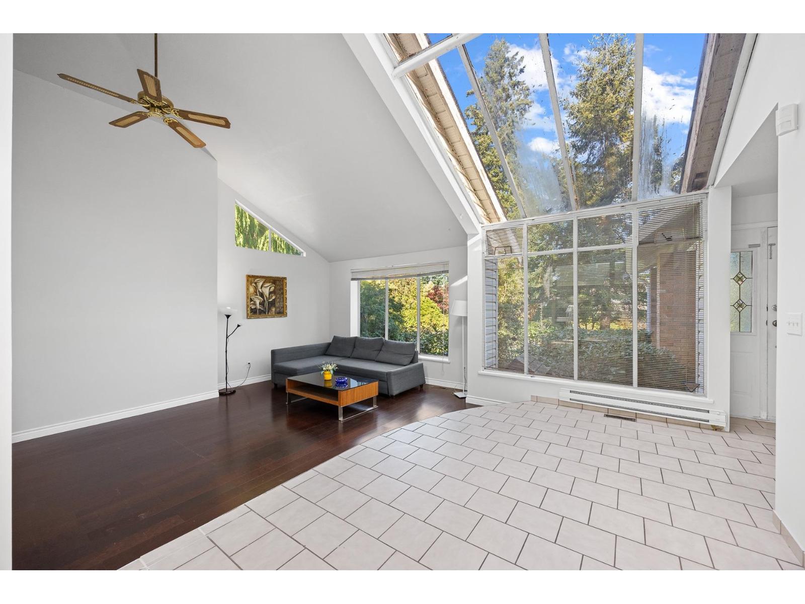 17138 26a Avenue, Surrey, British Columbia  V3Z 0B3 - Photo 2 - R3055888