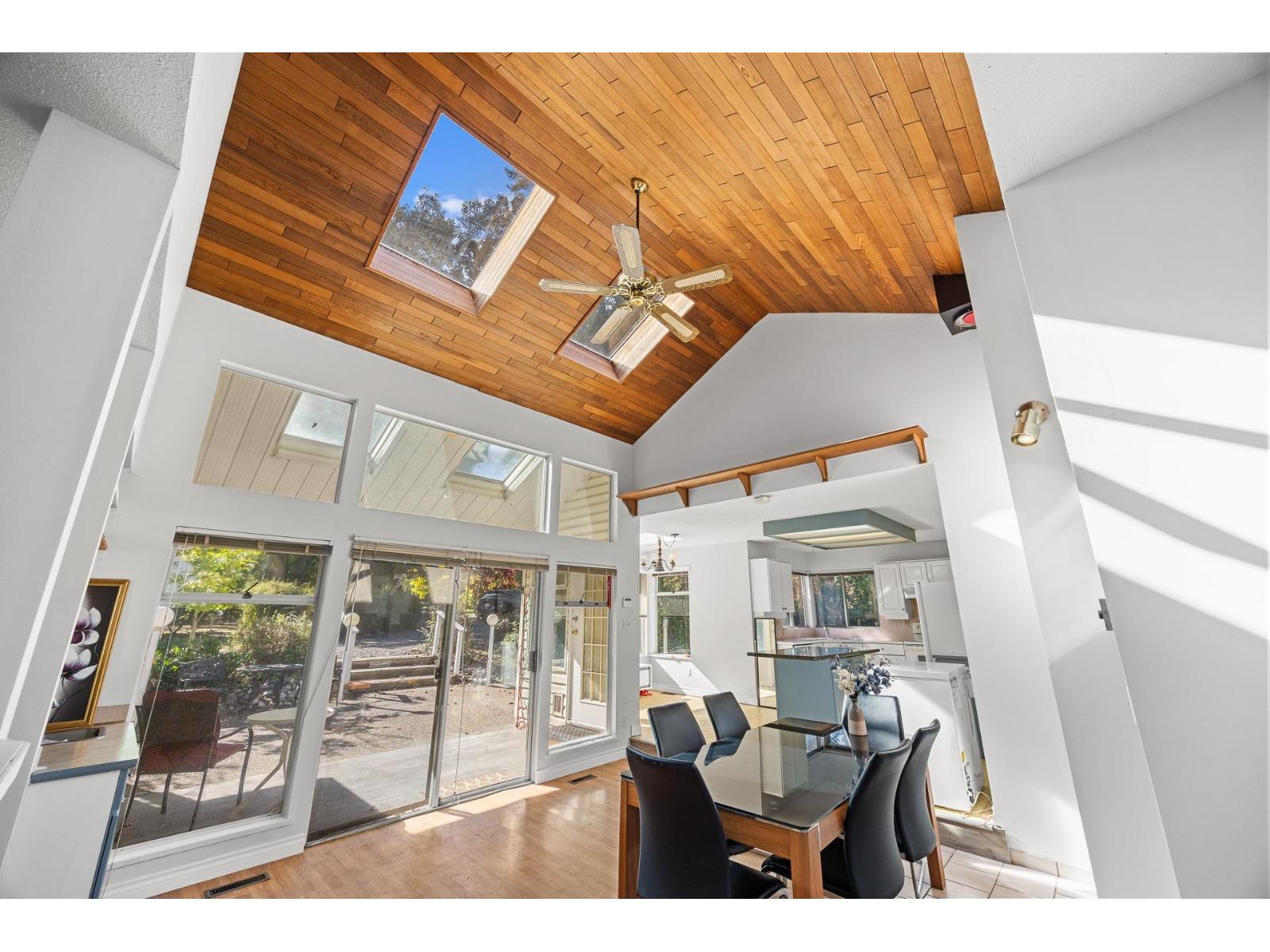 17138 26a Avenue, Surrey, British Columbia  V3Z 0B3 - Photo 13 - R3055888