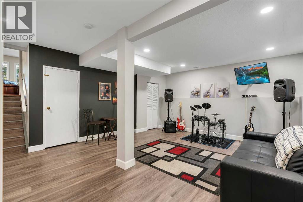 415 Midridge Drive Se, Calgary, Alberta  T2X 1B1 - Photo 26 - A2257483