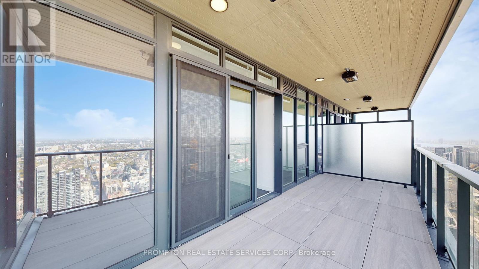 7003 - 3 Concord Cityplace Way, Toronto, Ontario  M5V 0X4 - Photo 25 - C12424775