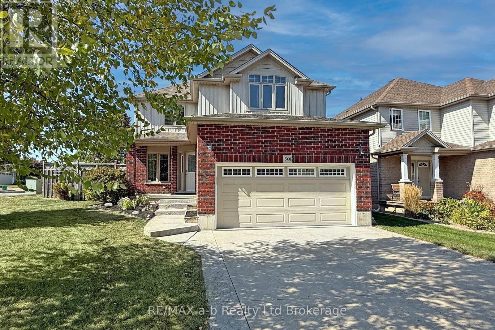 501 Tatham Boulevard, Woodstock, Ontario  N4T 0A7 - Photo 2 - X12401699