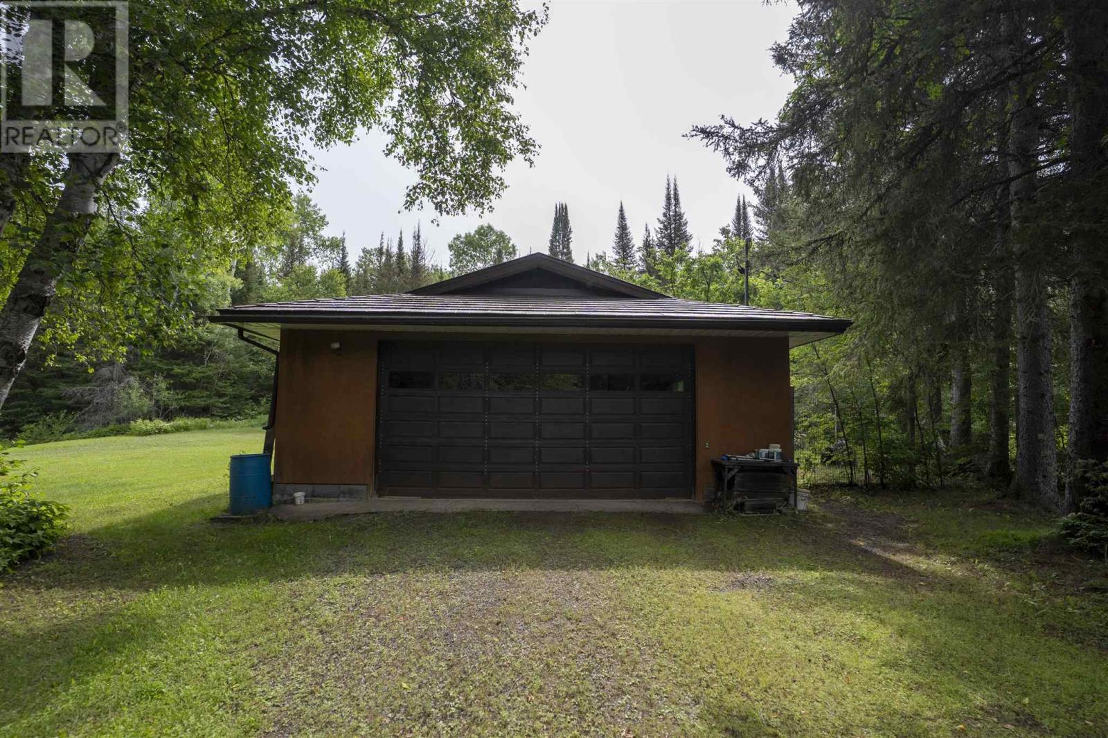 2405 West Riverdale Rd, Thunder Bay, Ontario  P7J 1N5 - Photo 9 - TB253014