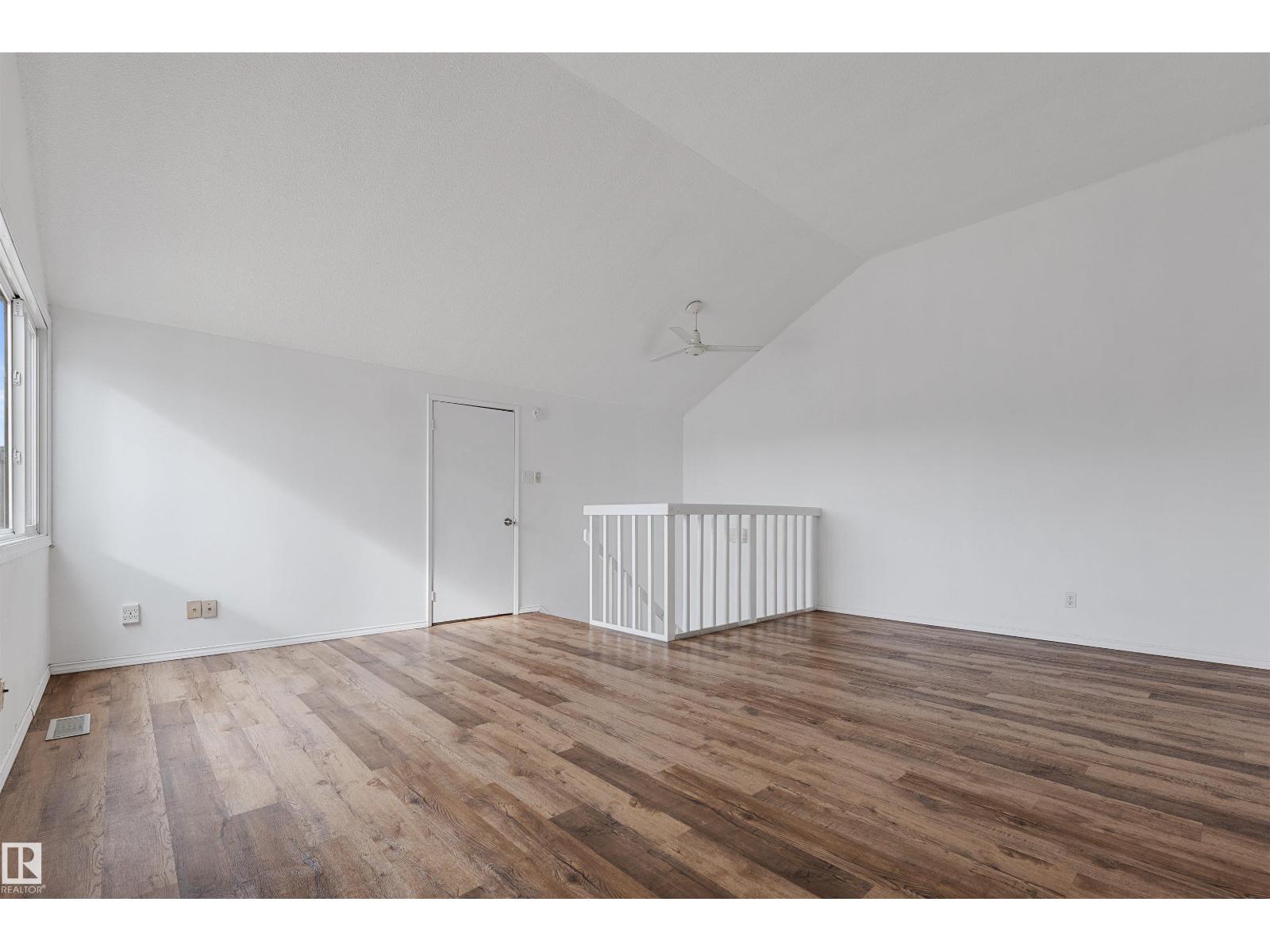 1c Meadowlark Vg Nw, Edmonton, Alberta  T5R 5X3 - Photo 26 - E4461116