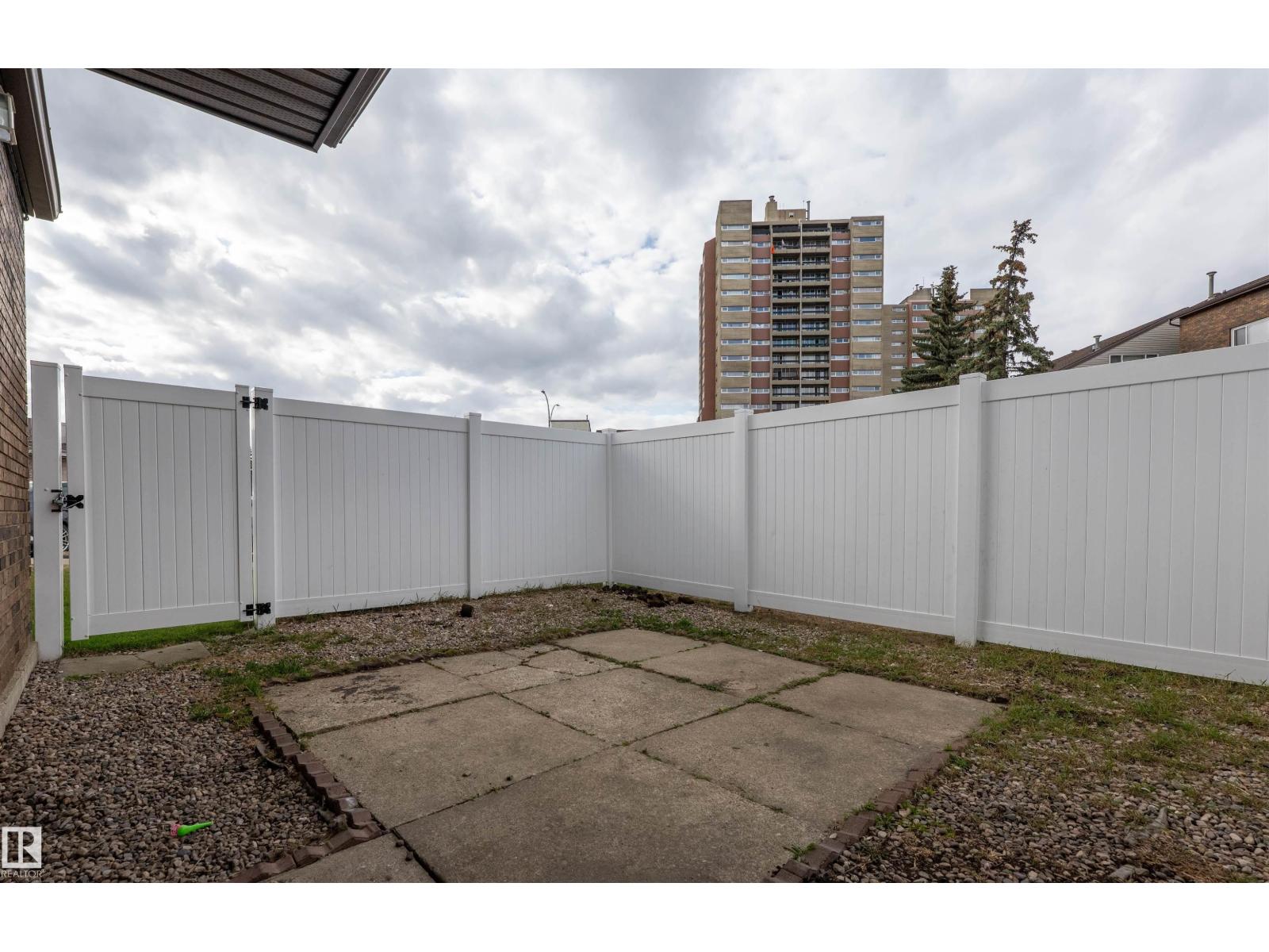 1c Meadowlark Vg Nw, Edmonton, Alberta  T5R 5X3 - Photo 30 - E4461116