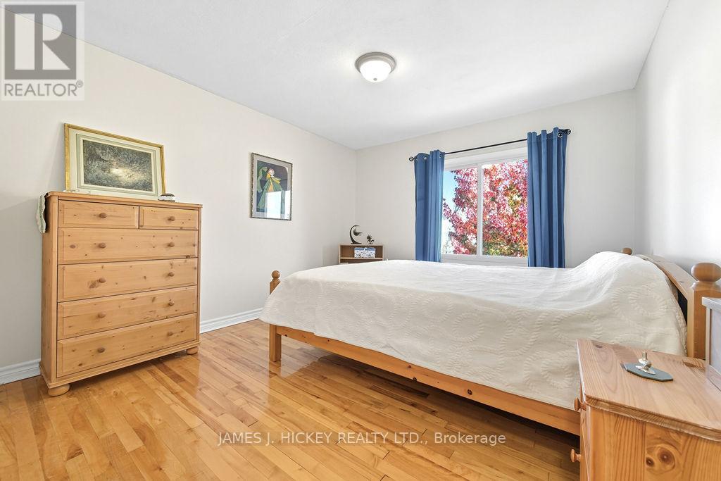 105 Algonquin Street, Deep River, Ontario  K0J 1P0 - Photo 13 - X12449300