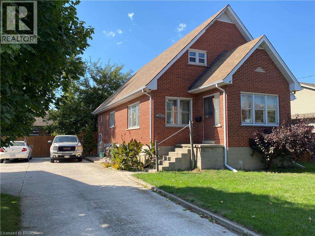 66 Rowanwood Avenue, Brantford, Ontario  N3S 7C6 - Photo 2 - 40776440