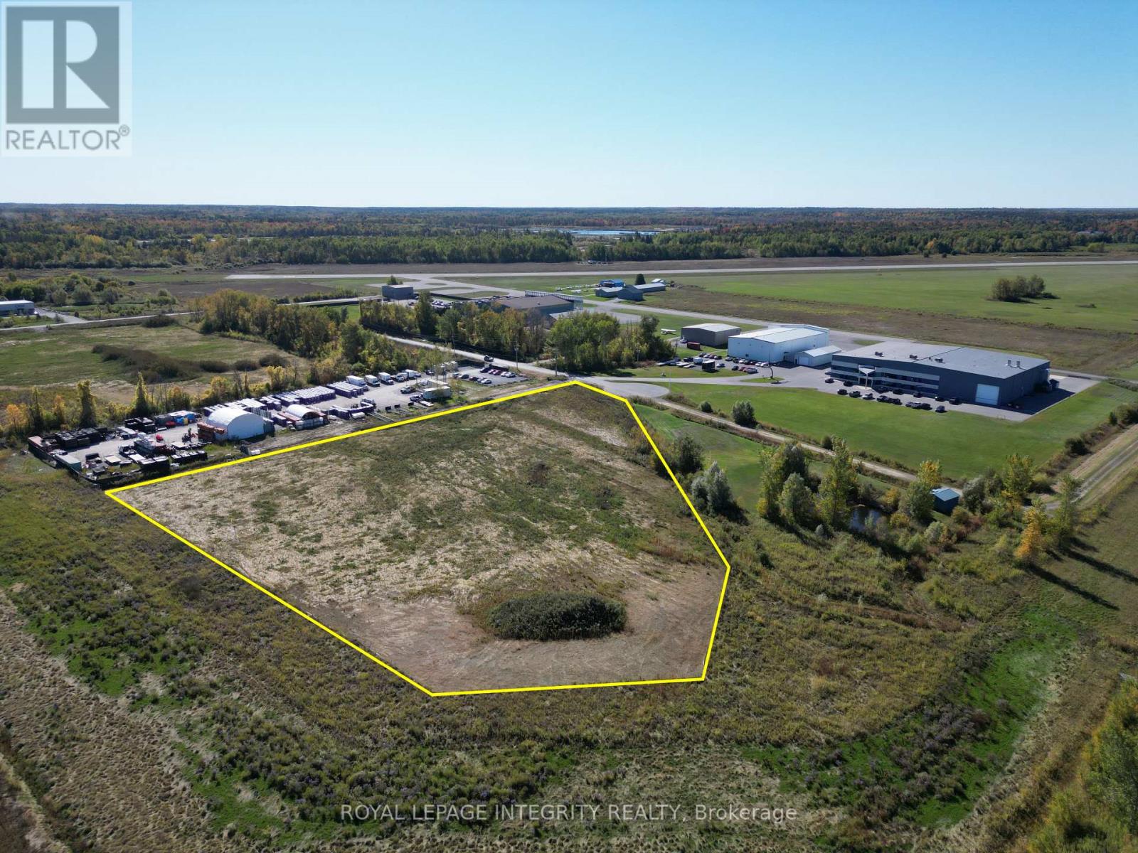 4 Huisson Road, Ottawa, Ontario  K0A 1L0 - Photo 2 - X12449322
