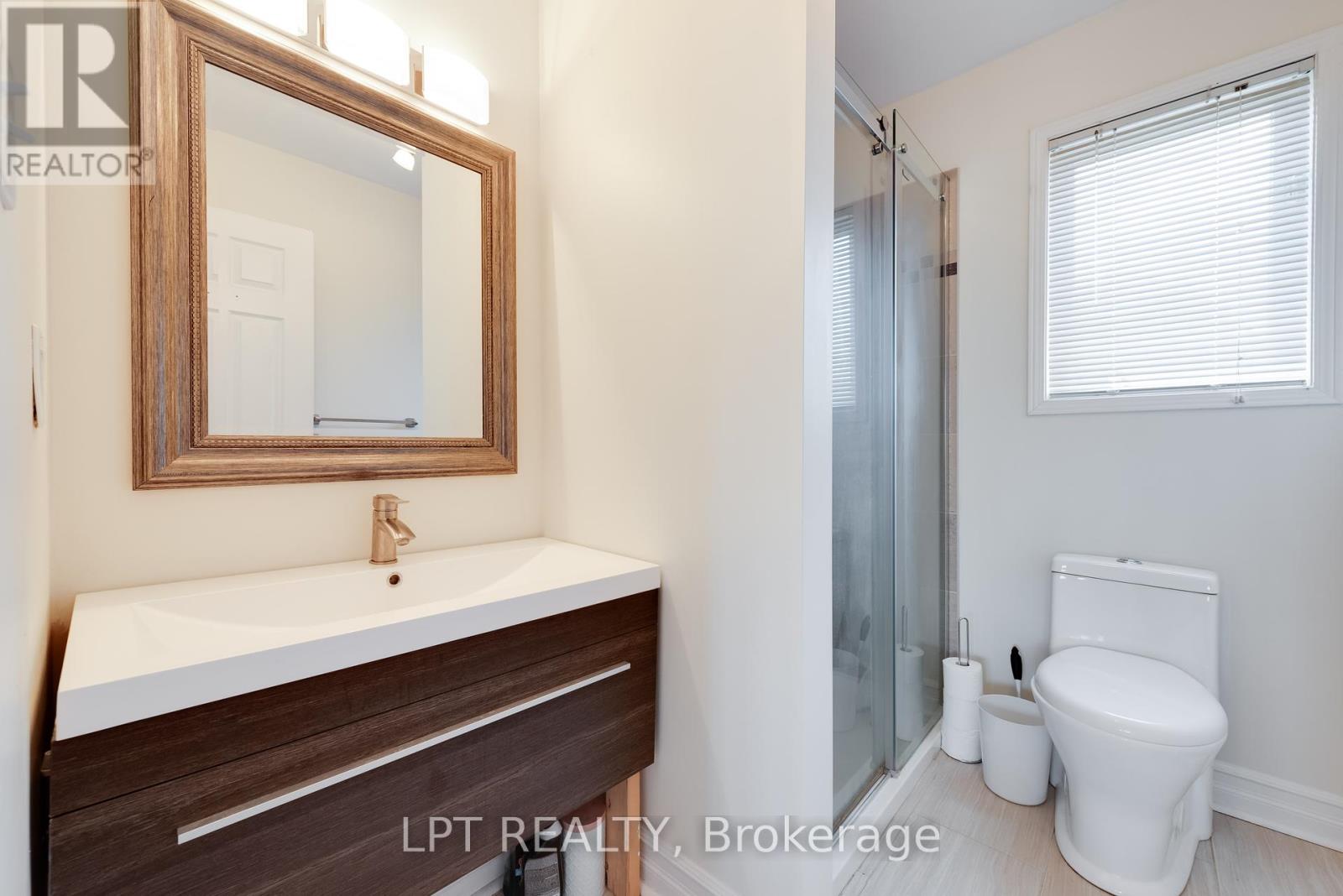 11 Lookout Street, Essa, Ontario  L0M 1B4 - Photo 14 - N12449084