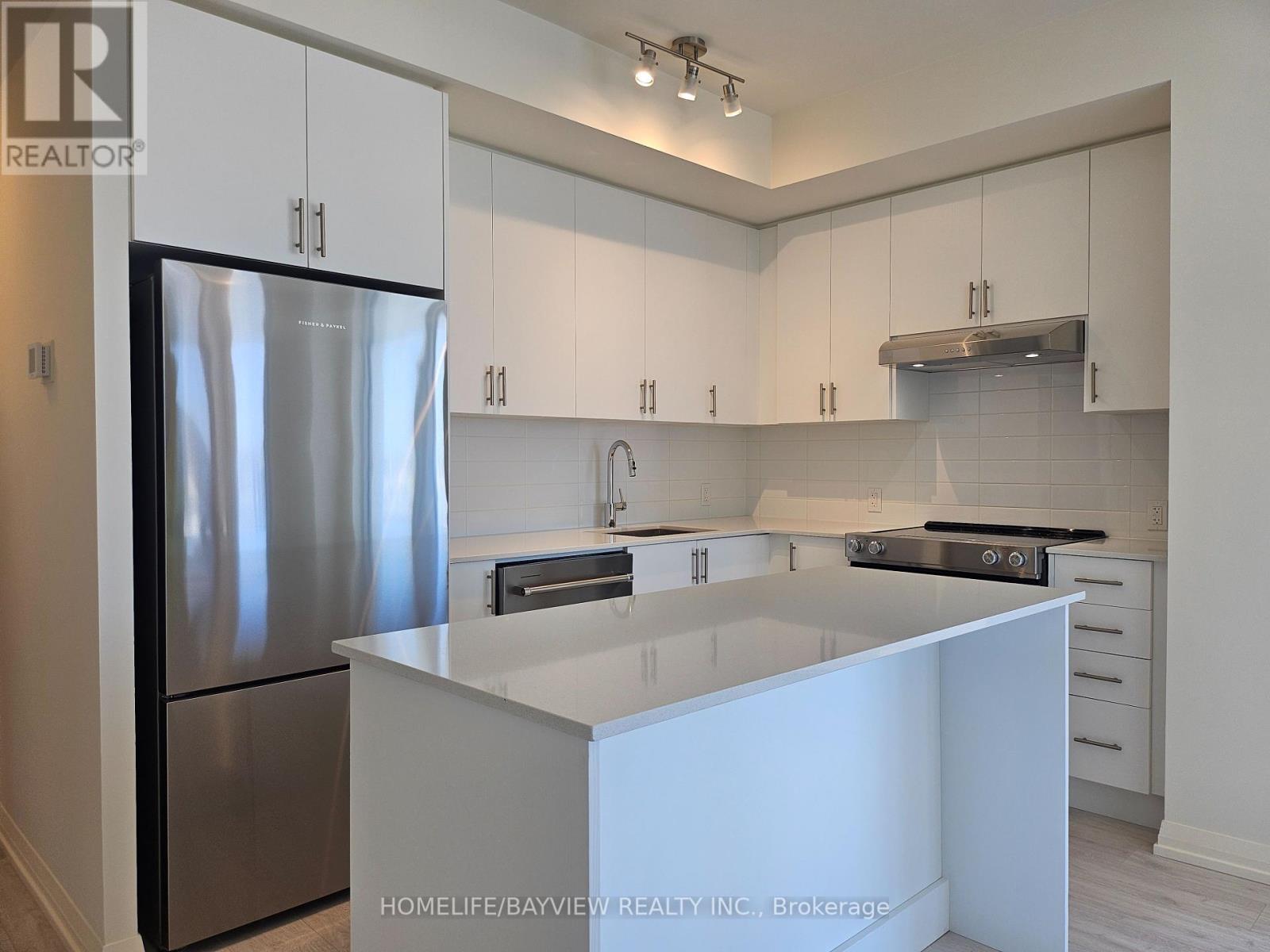 517 - 27 Korda Gate, Vaughan, Ontario  L4K 2M9 - Photo 4 - N12449173