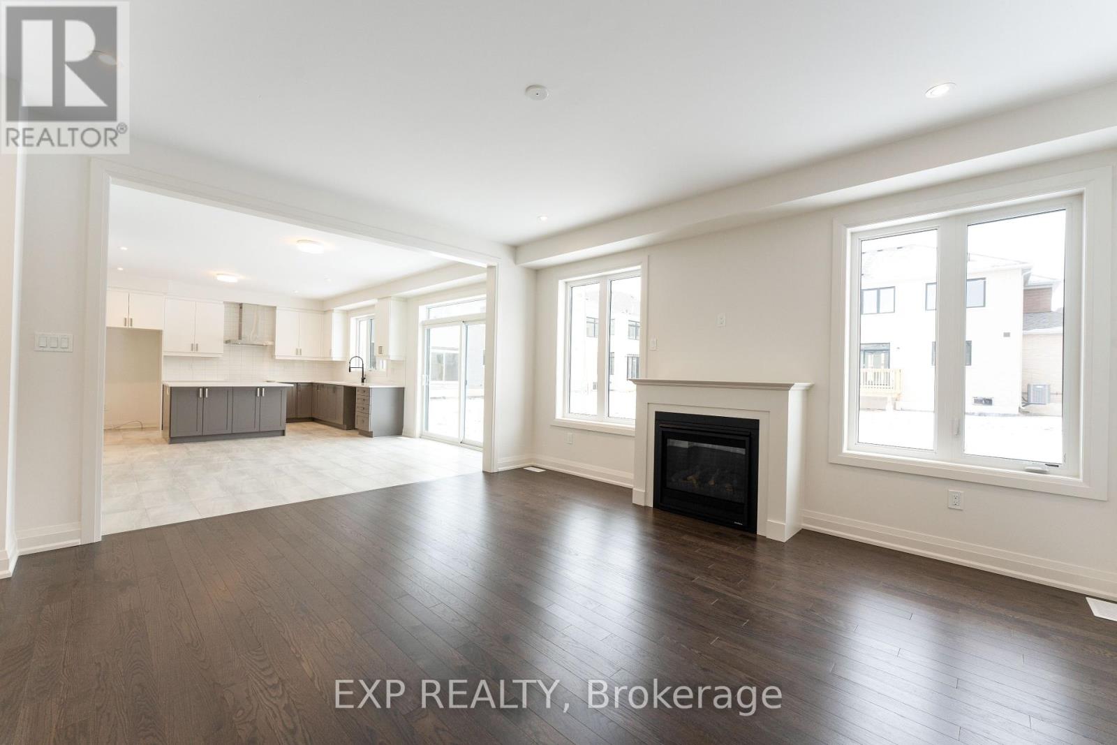 5 Mayflower Gardens, Adjala-Tosorontio, Ontario  L0G 1W0 - Photo 12 - N12449189