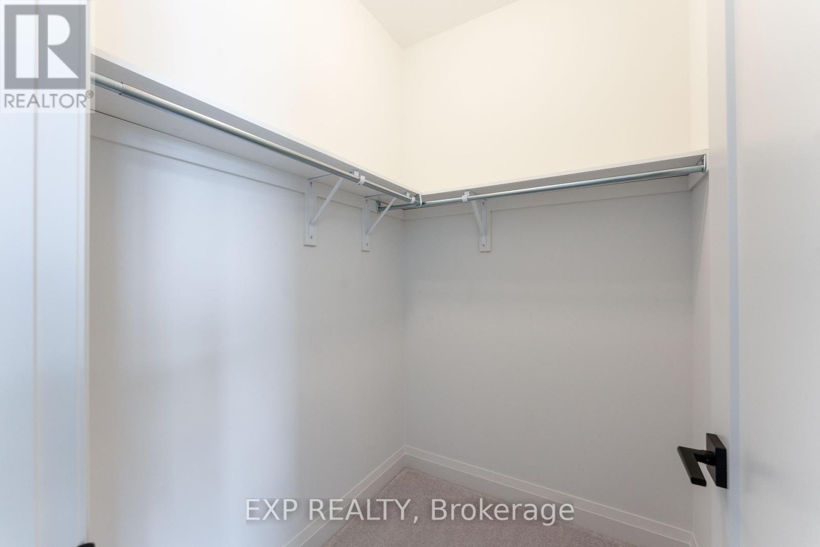5 Mayflower Gardens, Adjala-Tosorontio, Ontario  L0G 1W0 - Photo 32 - N12449189