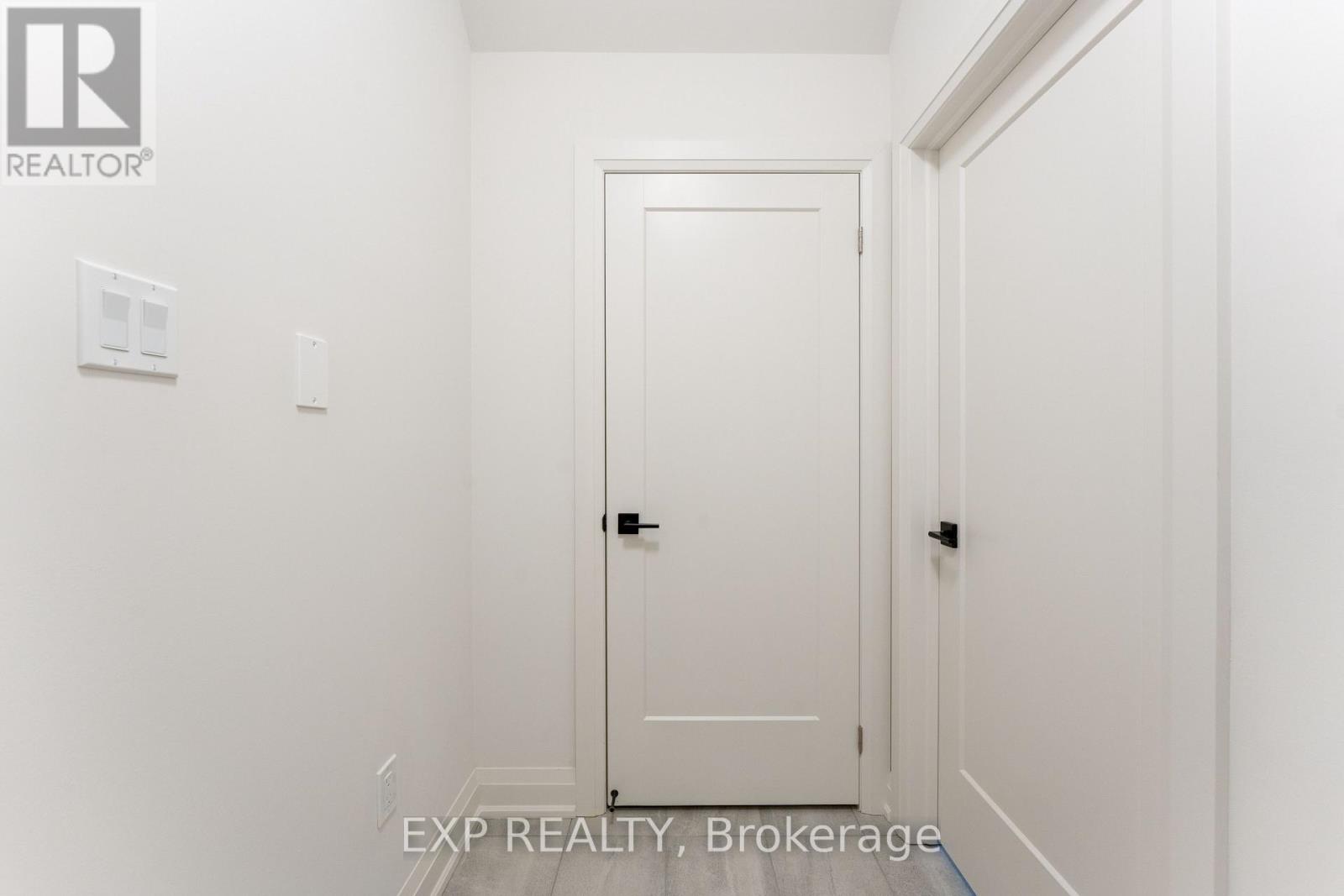 5 Mayflower Gardens, Adjala-Tosorontio, Ontario  L0G 1W0 - Photo 43 - N12449189