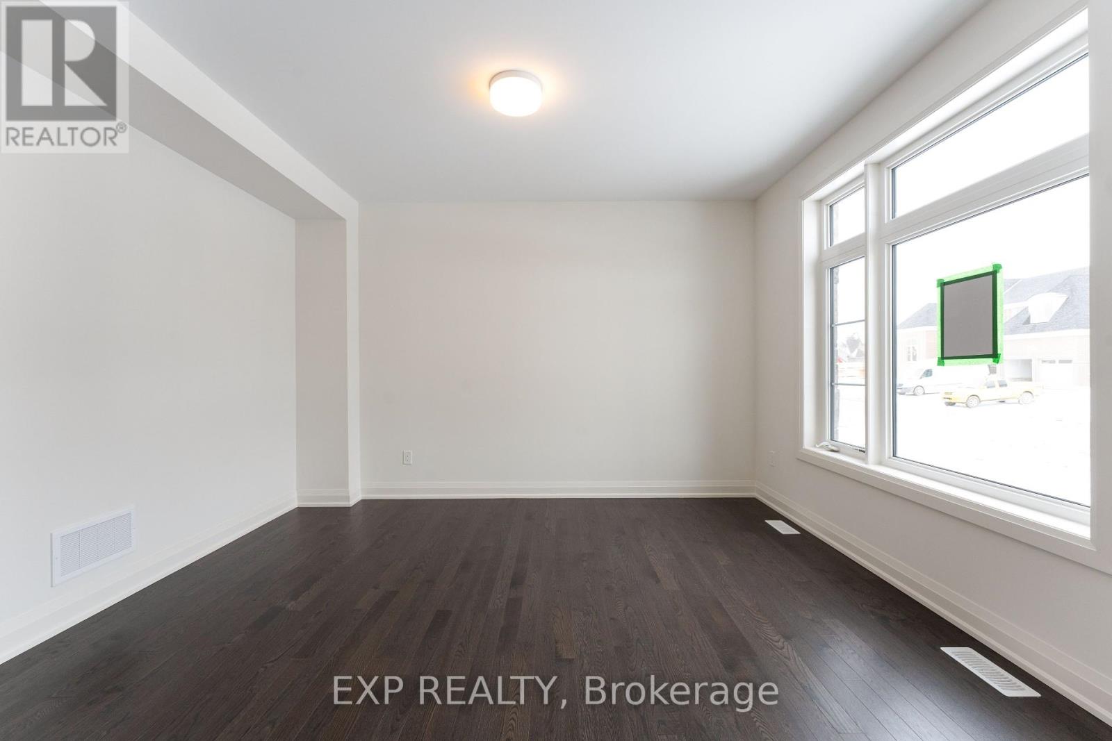 5 Mayflower Gardens, Adjala-Tosorontio, Ontario  L0G 1W0 - Photo 5 - N12449189