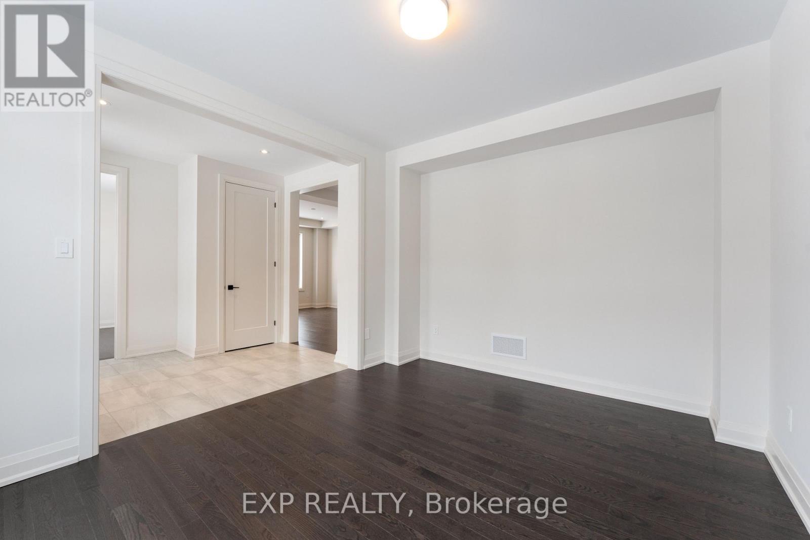 5 Mayflower Gardens, Adjala-Tosorontio, Ontario  L0G 1W0 - Photo 6 - N12449189