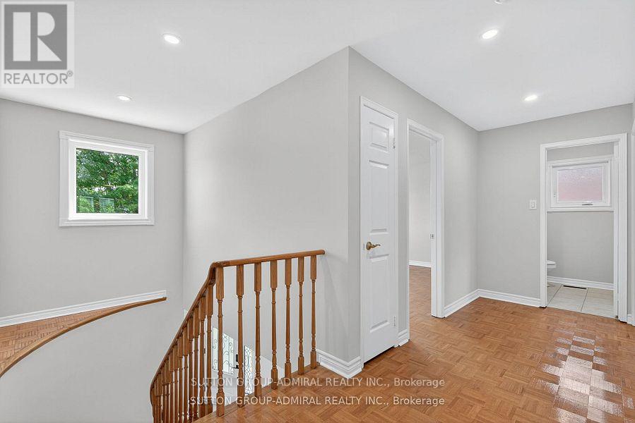 43 Keremeos Crescent, Richmond Hill, Ontario  L4C 9R9 - Photo 21 - N12449203