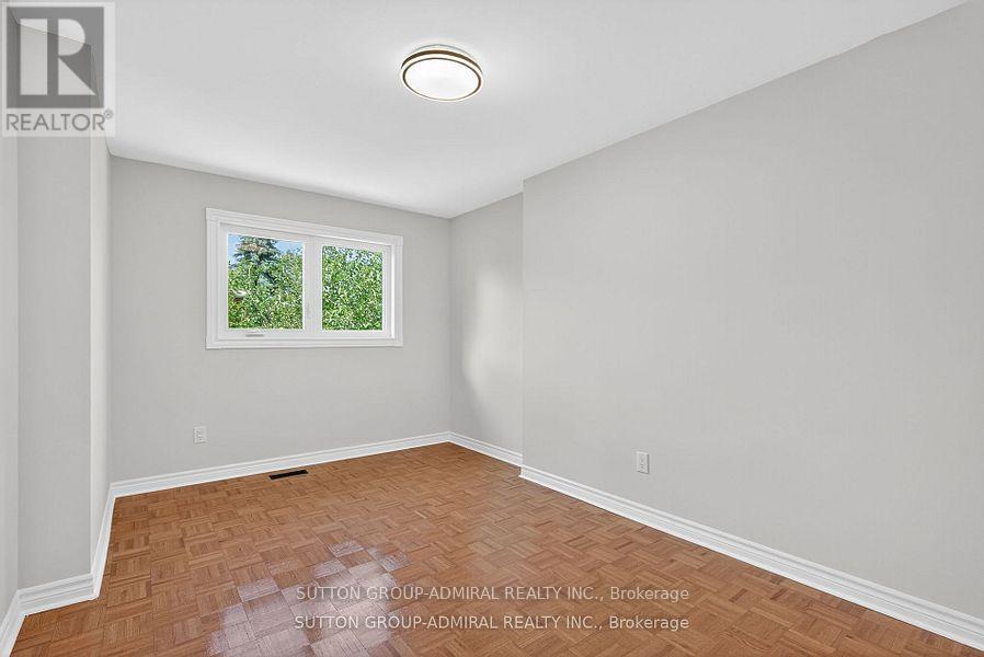 43 Keremeos Crescent, Richmond Hill, Ontario  L4C 9R9 - Photo 28 - N12449203