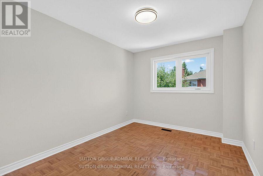 43 Keremeos Crescent, Richmond Hill, Ontario  L4C 9R9 - Photo 29 - N12449203
