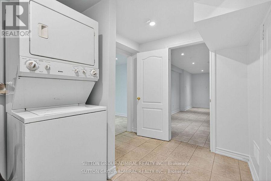 43 Keremeos Crescent, Richmond Hill, Ontario  L4C 9R9 - Photo 36 - N12449203