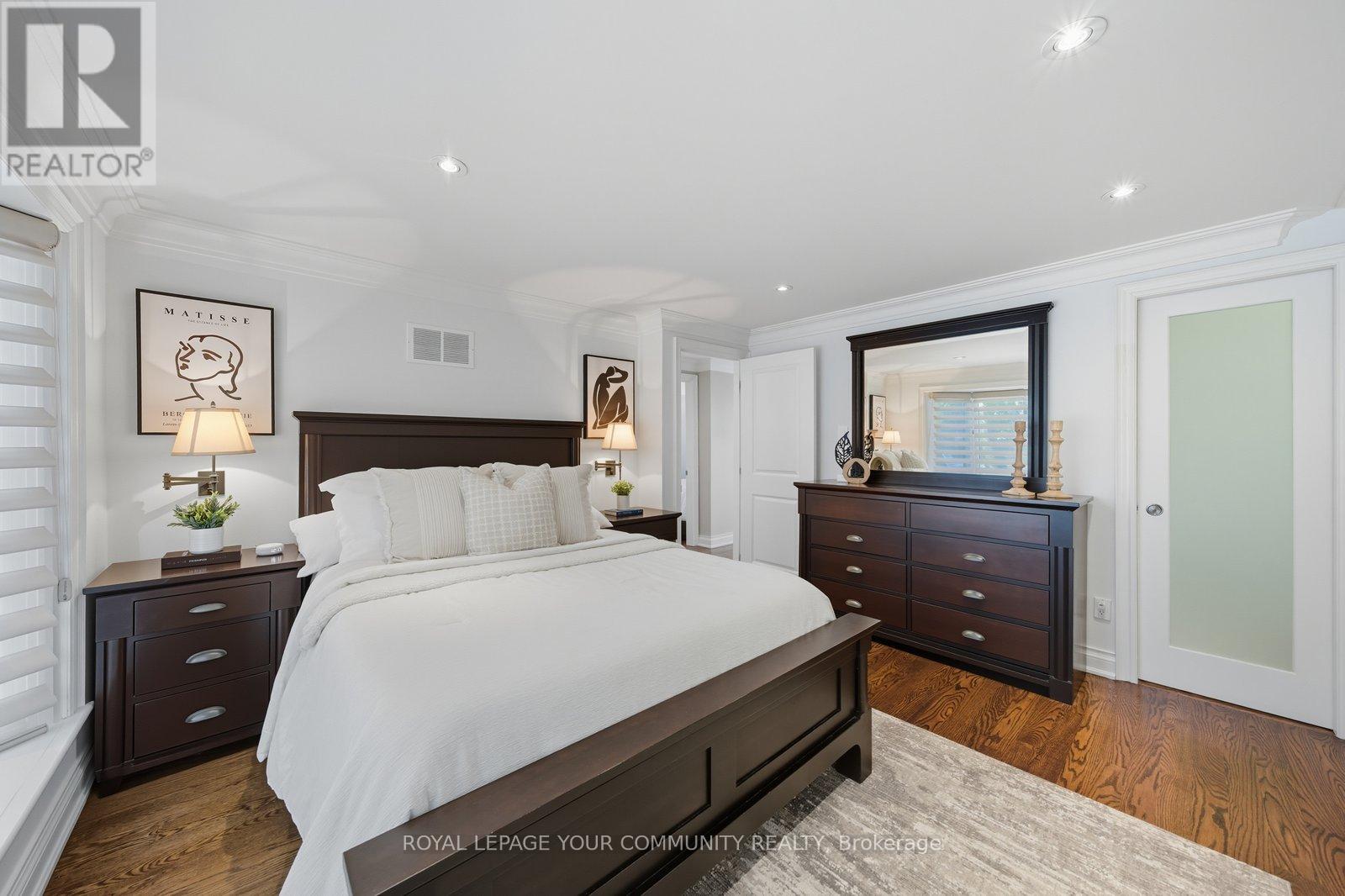 32 Ravengloss Drive, Markham, Ontario  L3T 4C9 - Photo 27 - N12449228