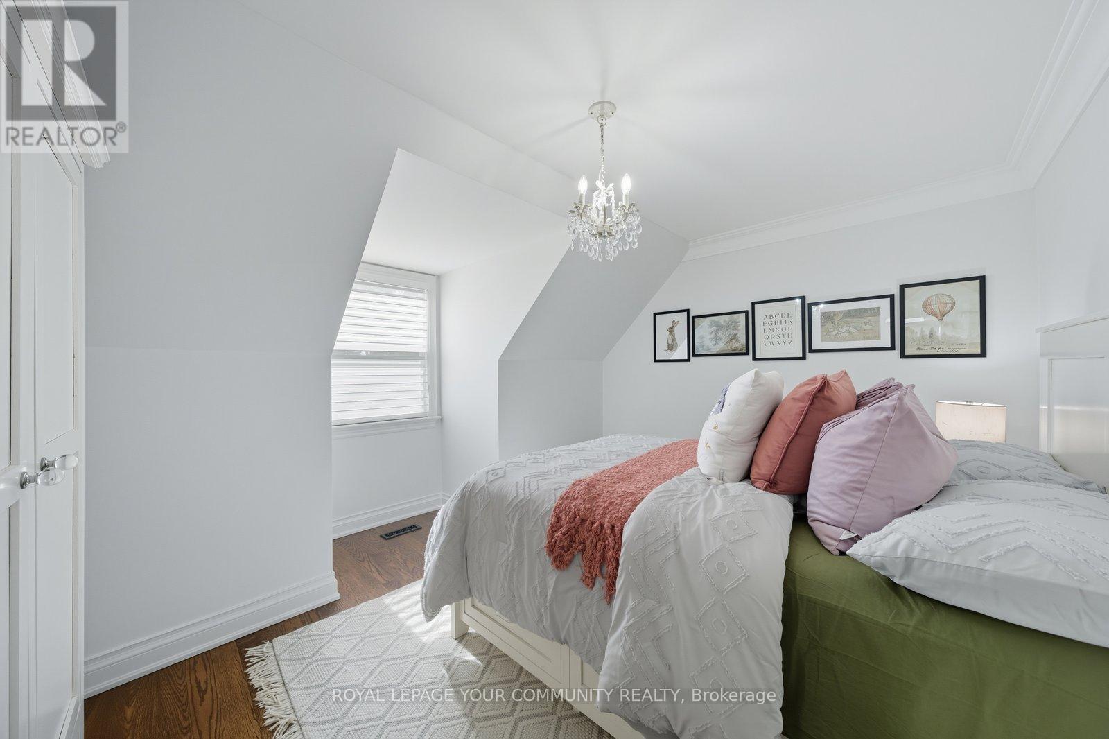 32 Ravengloss Drive, Markham, Ontario  L3T 4C9 - Photo 34 - N12449228
