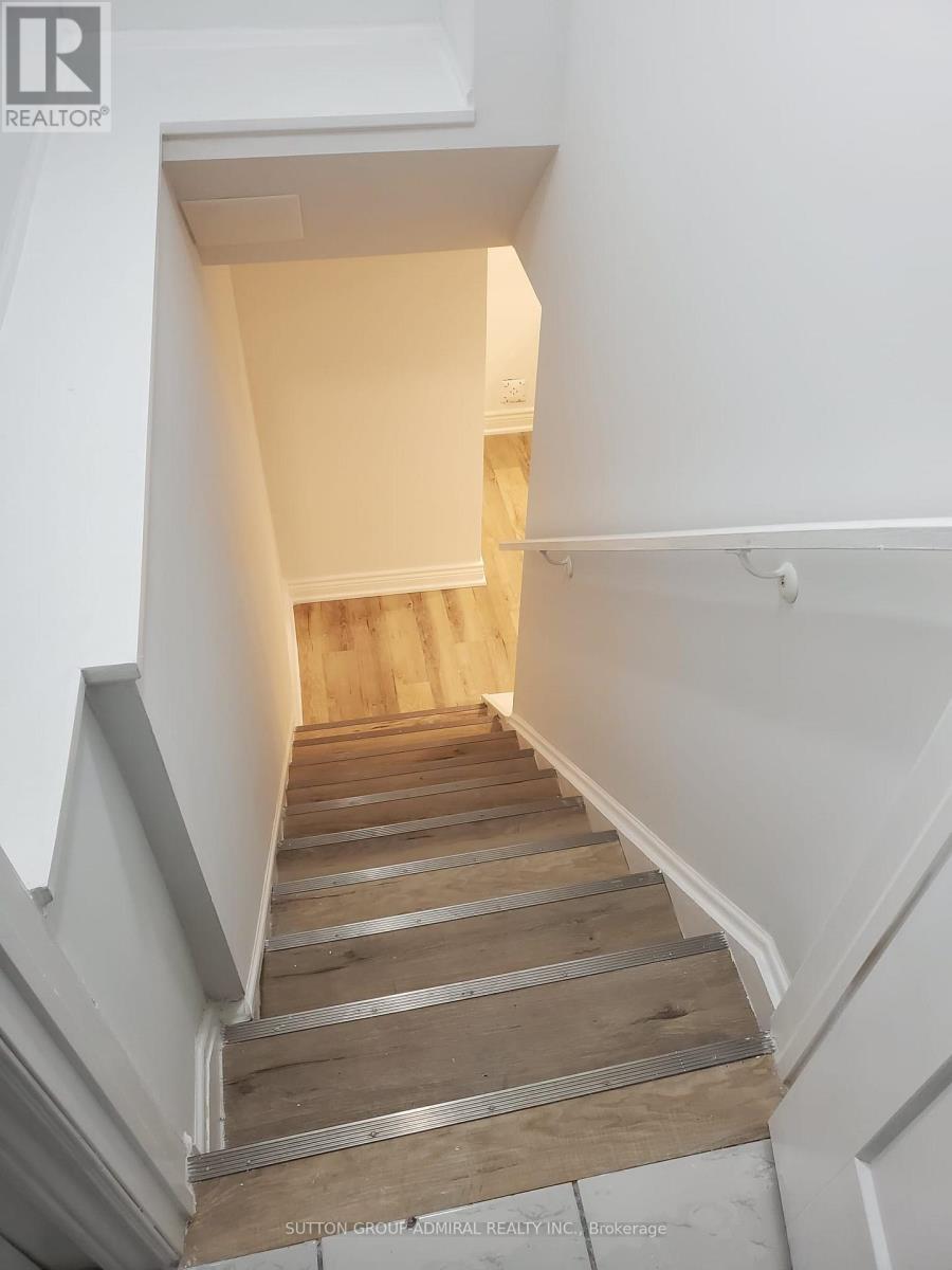 67 Venice Crescent, Vaughan, Ontario  L4J 7T1 - Photo 29 - N12448914
