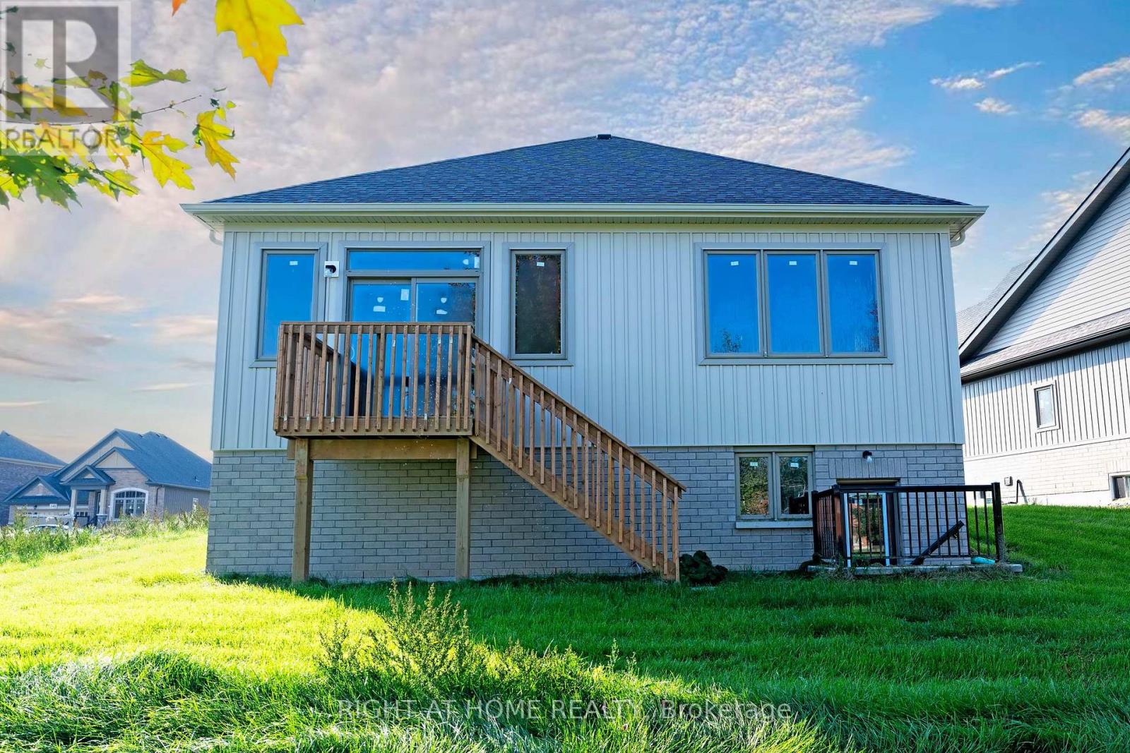 240 Wilcox Drive, Clearview, Ontario  L0M 1S0 - Photo 10 - S12449201