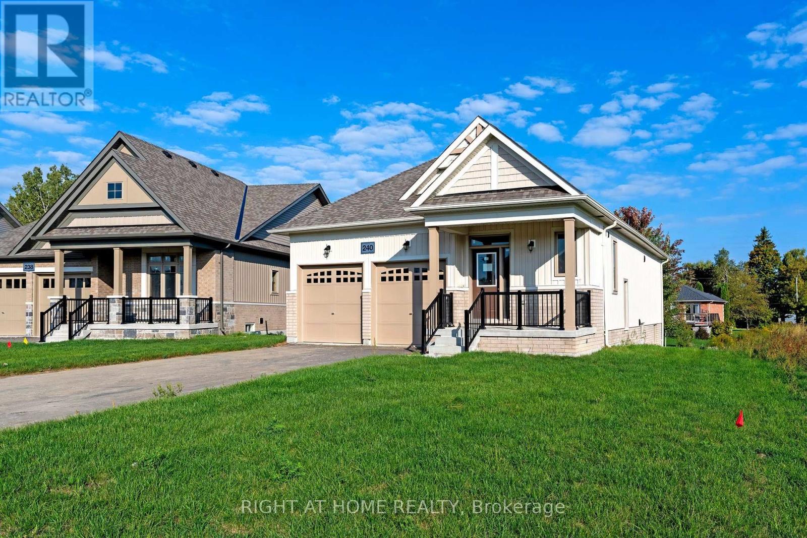 240 Wilcox Drive, Clearview, Ontario  L0M 1S0 - Photo 4 - S12449201