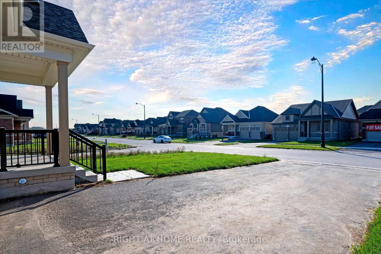 240 Wilcox Drive, Clearview, Ontario  L0M 1S0 - Photo 6 - S12449201