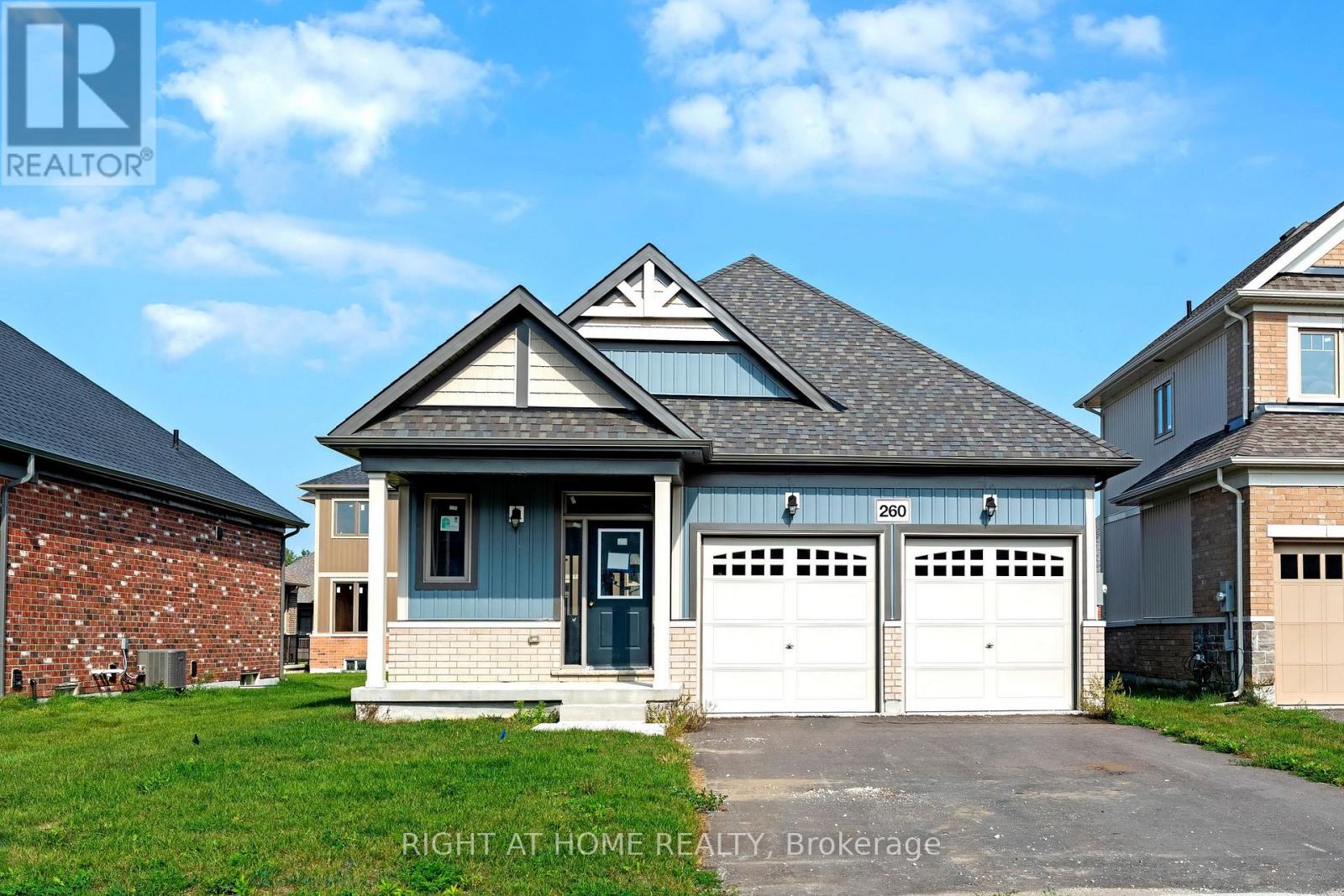 260 Duncan Street, Clearview (Stayner), Ontario  L0M 1S0 - Photo 2 - S12449208