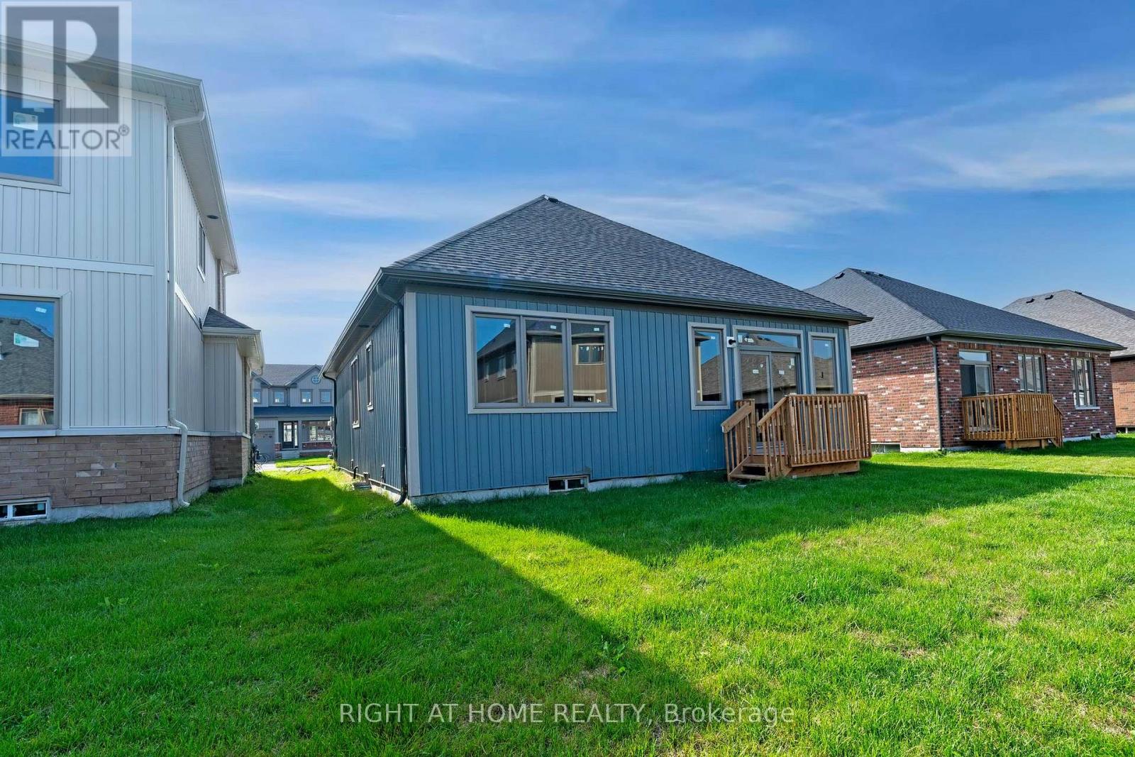 260 Duncan Street, Clearview (Stayner), Ontario  L0M 1S0 - Photo 7 - S12449208