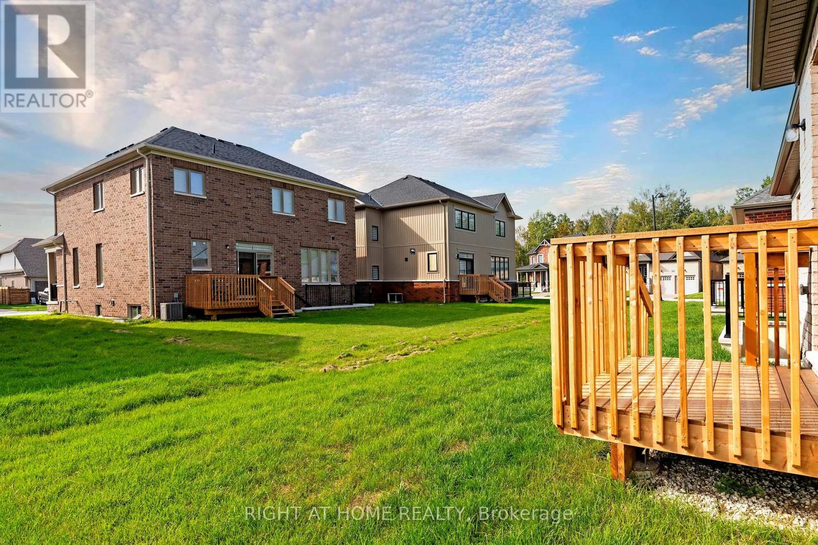 241 Wilcox Drive, Clearview (Stayner), Ontario  L0M 1S0 - Photo 14 - S12449209